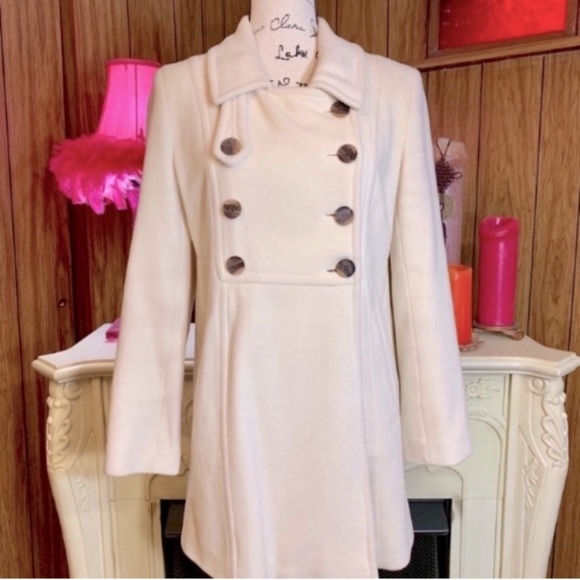 Andrew Marc Jackets & Blazers - Andrew Marc New York Winter White Pea Coat